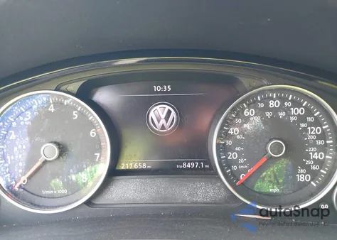 2011 Volkswagen Touareg Vr6 Sport z USA, uszkodzony, nr VIN WVGFF9BP7BD000799